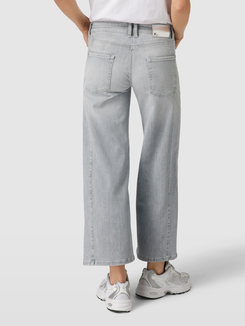 Straight Fit Jeans mit Label-Patch Modell 'CHRISTIE' in hellgrau