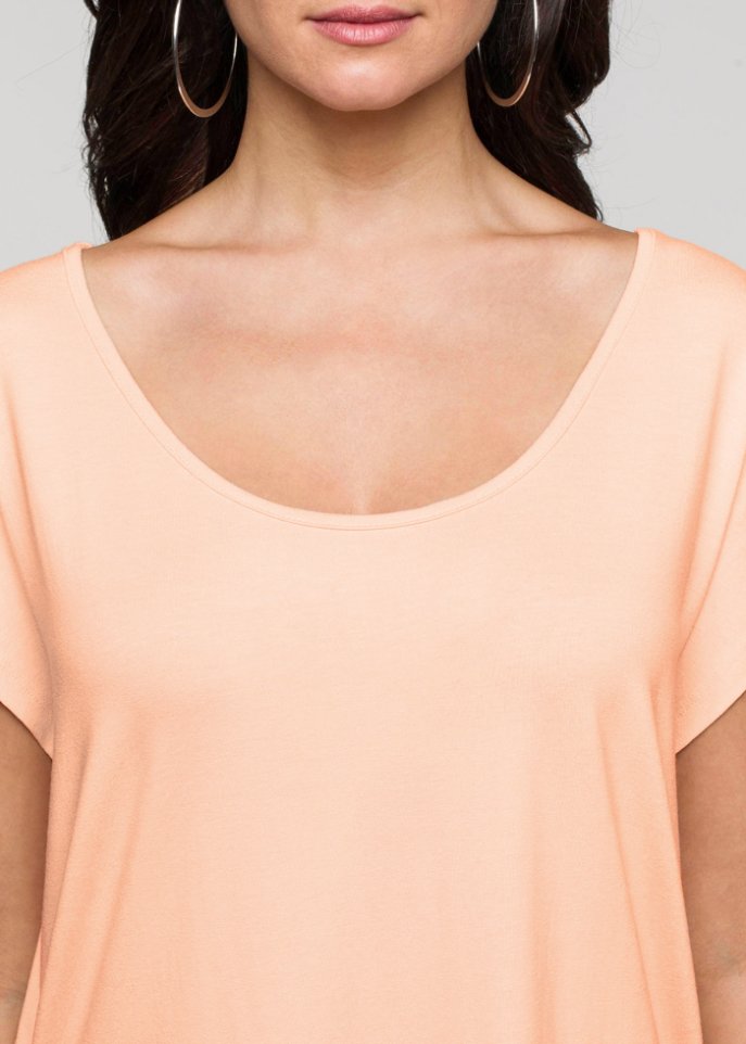 Shirt mit Häkeleinsatz