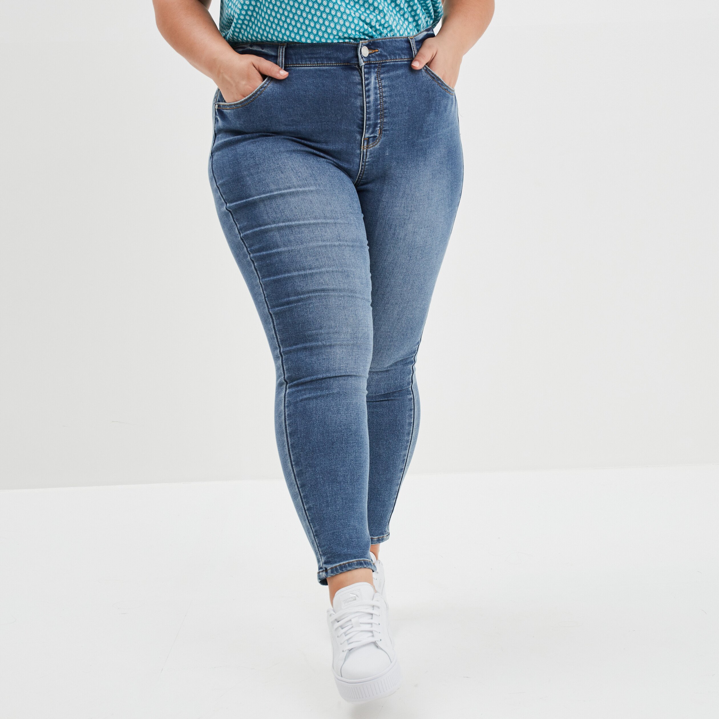 Jeans slim taille haute 7 8ème denim stone femme grande taille | La Halle