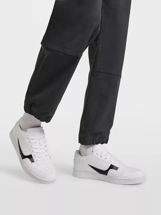 Vty Sneaker
