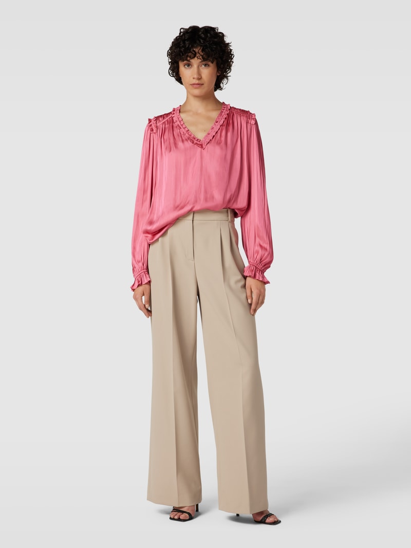 Bluse mit Rüschen in pink
