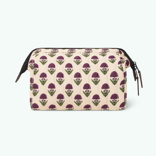 Aruba beige toiletry bag