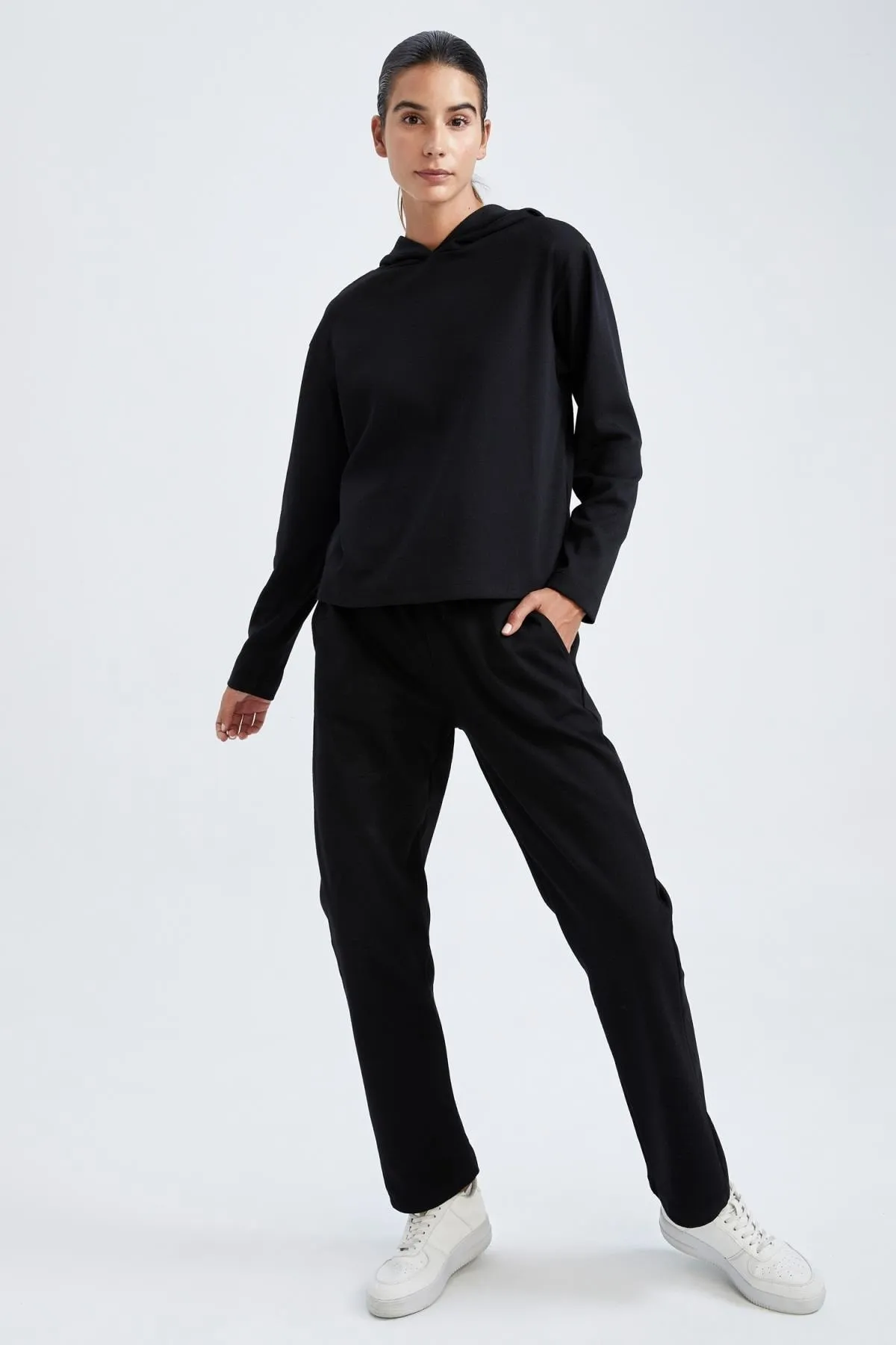 DeFacto  Passform: Standard-Fit-Jogginghose