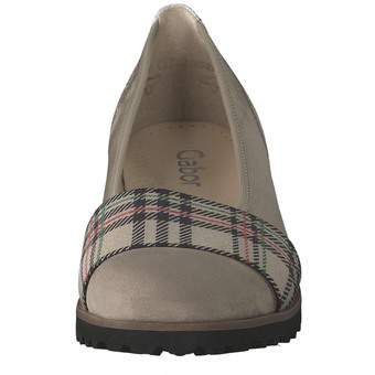Gabor Ballerina in beige