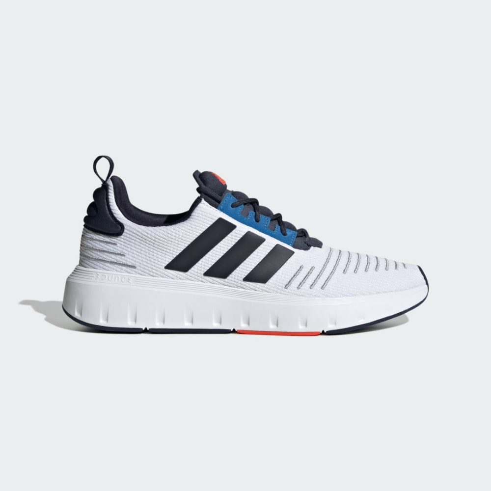 adidas Swift Run IG4692 / weiss