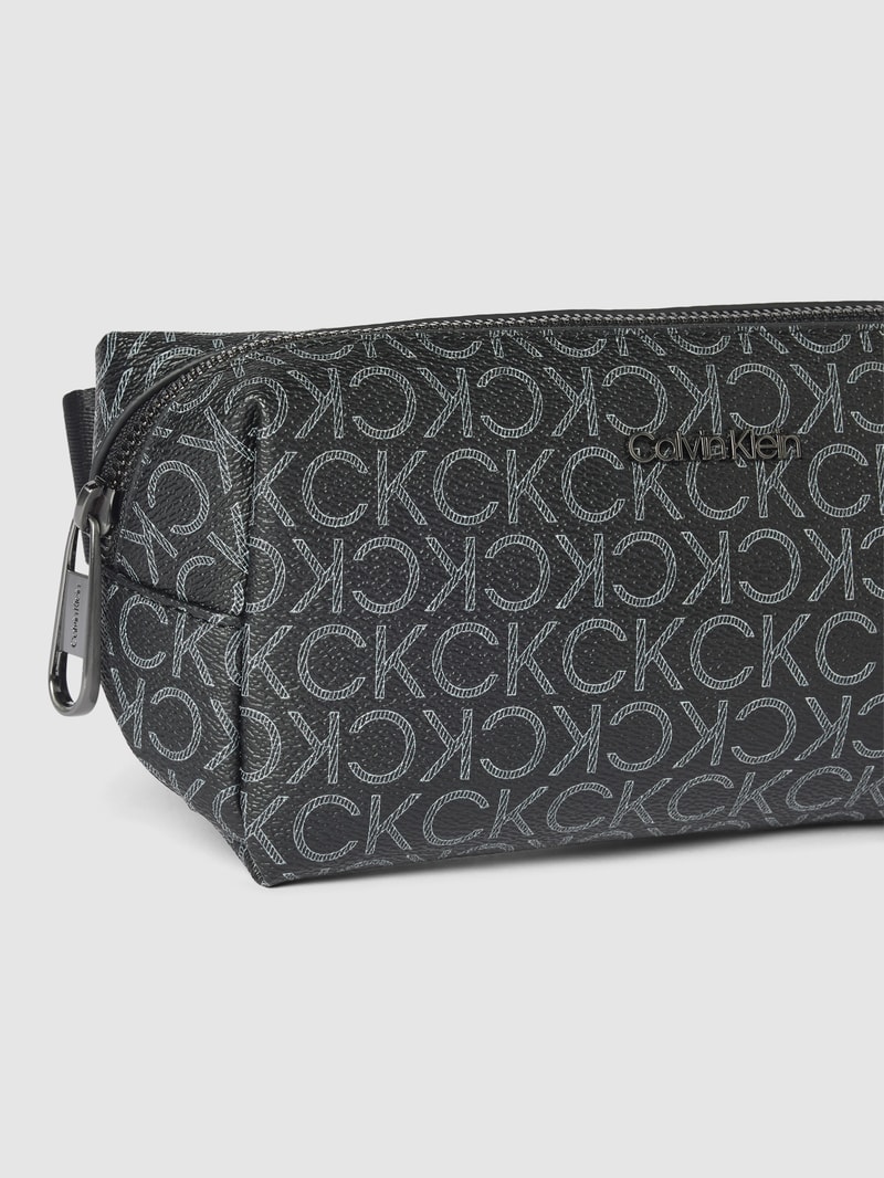 Bauchtasche mit Klickverschluss Modell 'MUST' in schwarz