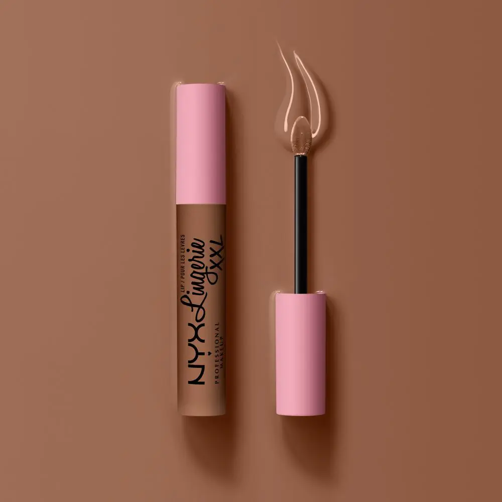 NYX Lip Lingerie XXL течни кармин у нијанси Hot Caramelo