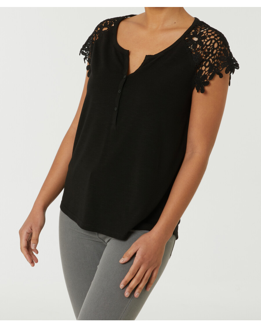 Schwarzes T-Shirt