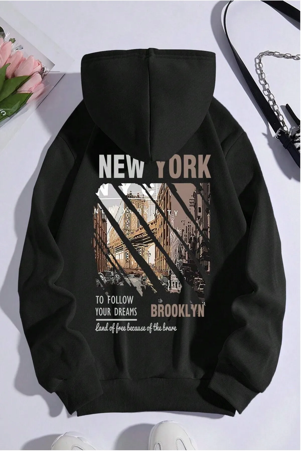MODAGEN  Schwarzes Unisex-Kapuzenpullover mit New York Brooklyn-Aufdruck in Übergröße