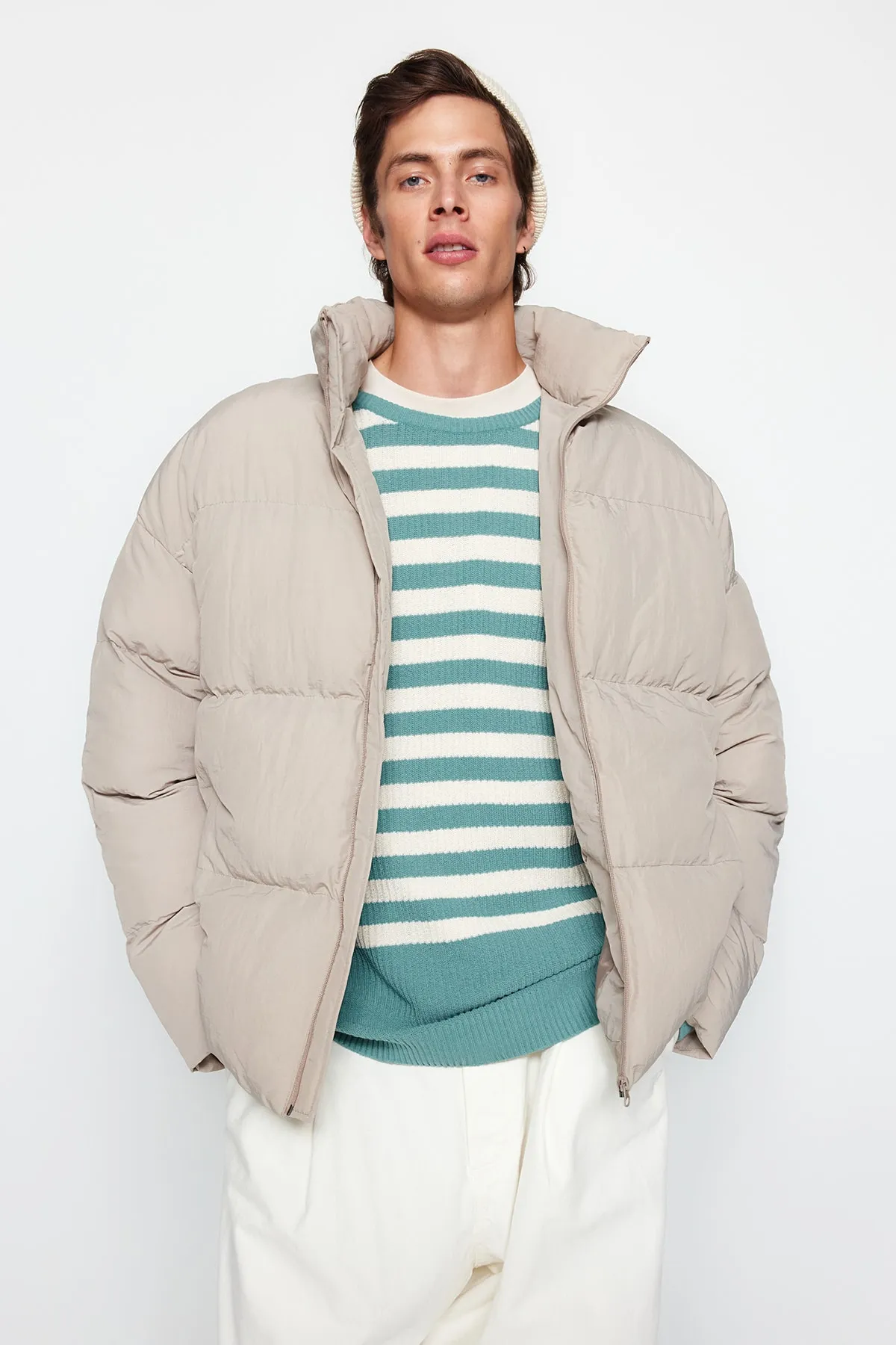 Trendyol Collection  Stone Unisex Oversize Fit Stehkragen Pufferjacke TMNAW24MO00003
