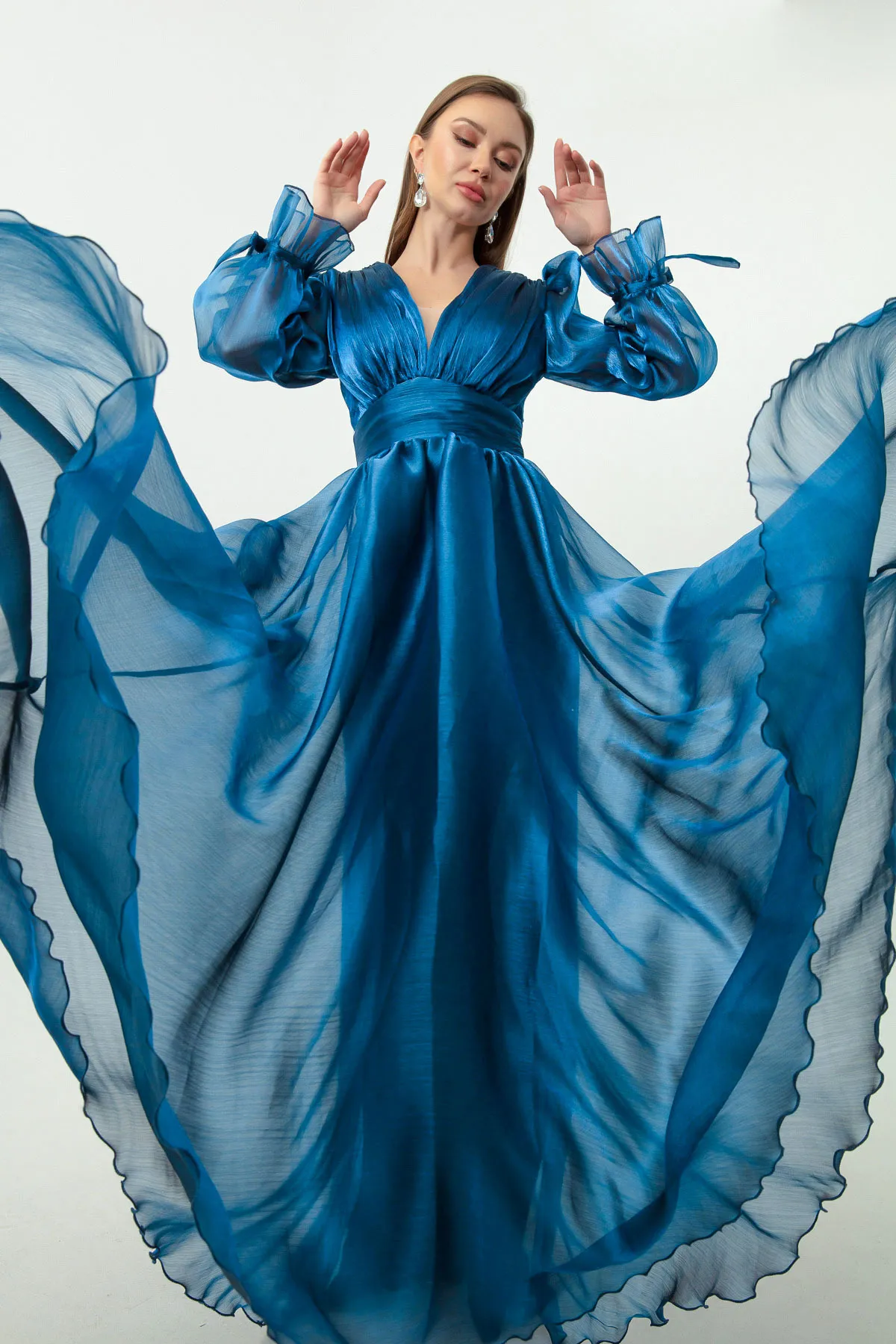 Lafaba  Langes Abendkleid mit Indigo-Ballonärmeln und V-Ausschnitt für Damen