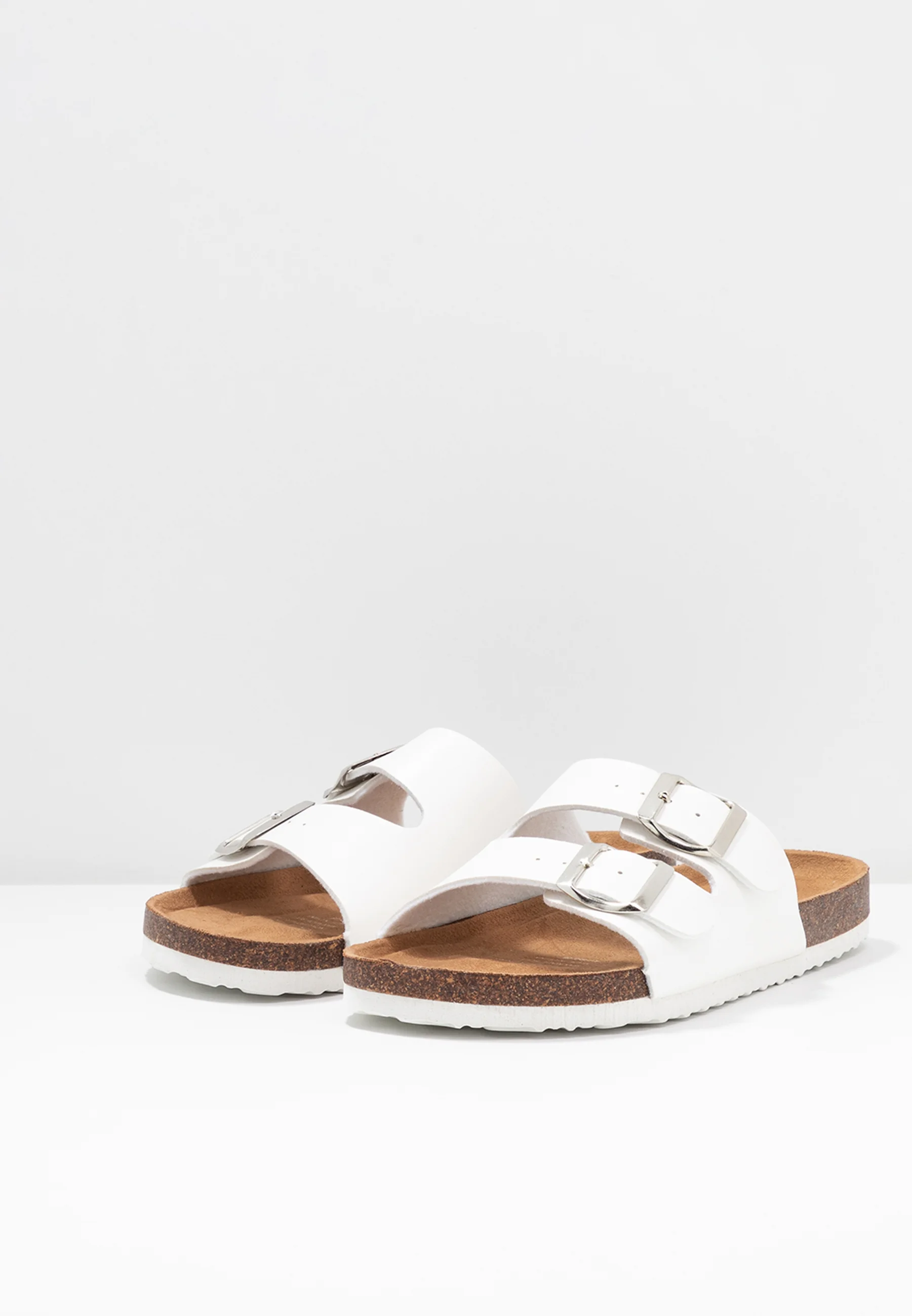 Zapatillas Rubi de Cotton On REX DOBLE HEBILLA SLIDE - Pantuflas