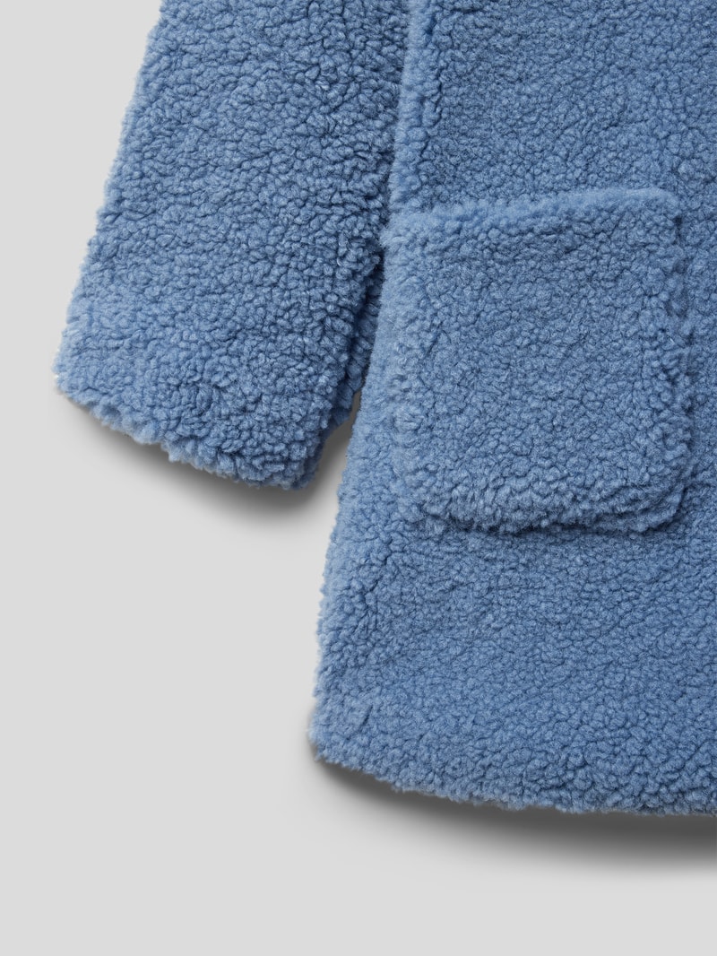 Mantel aus Teddyfell in blau