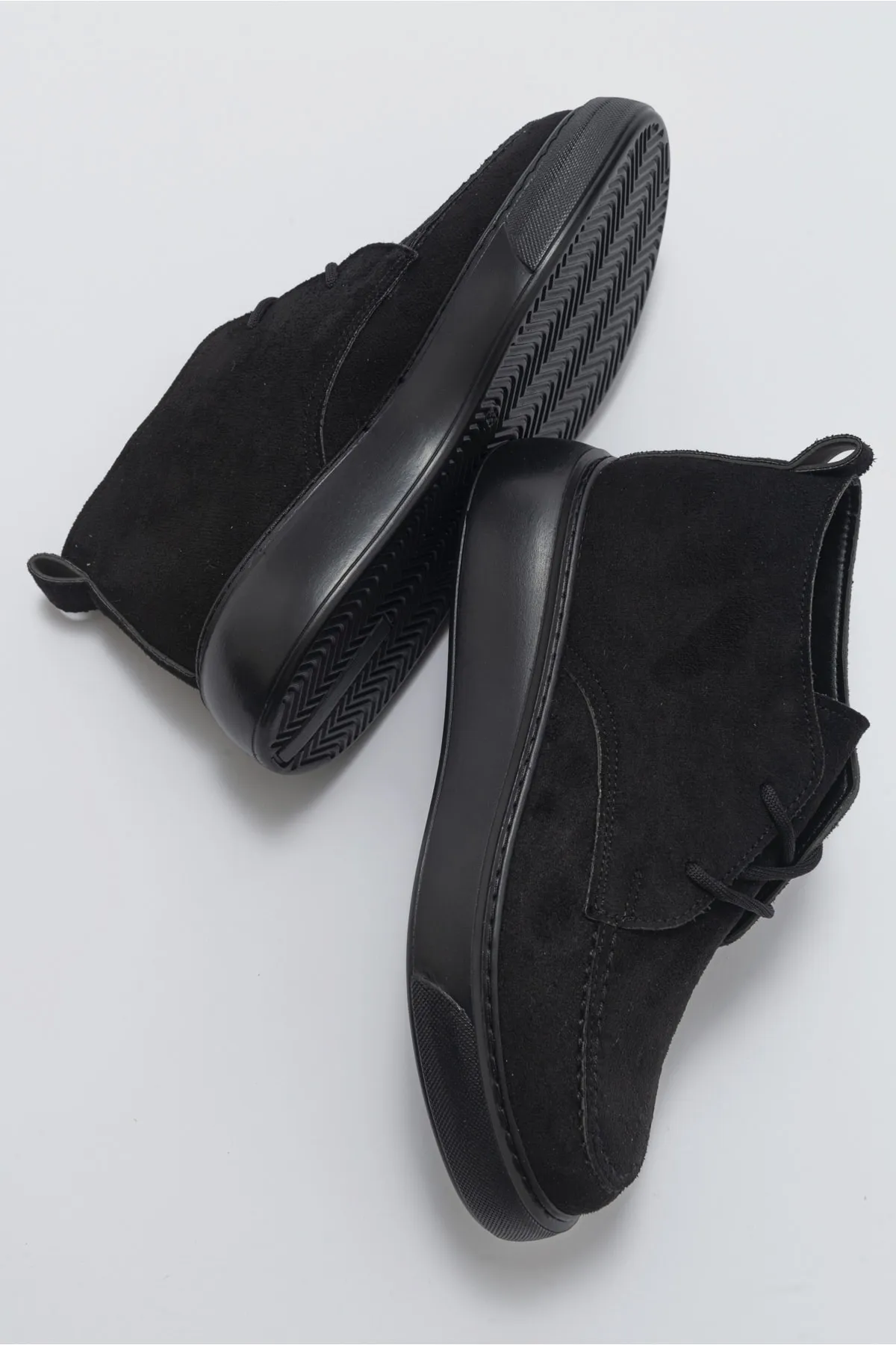 LuviShoes  Valve Damenstiefel aus schwarzem Wildleder