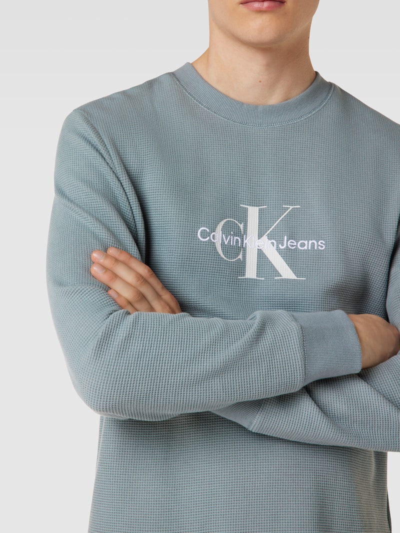 Longsleeve in Waffelstruktur mit Label-Stitching in anthrazit