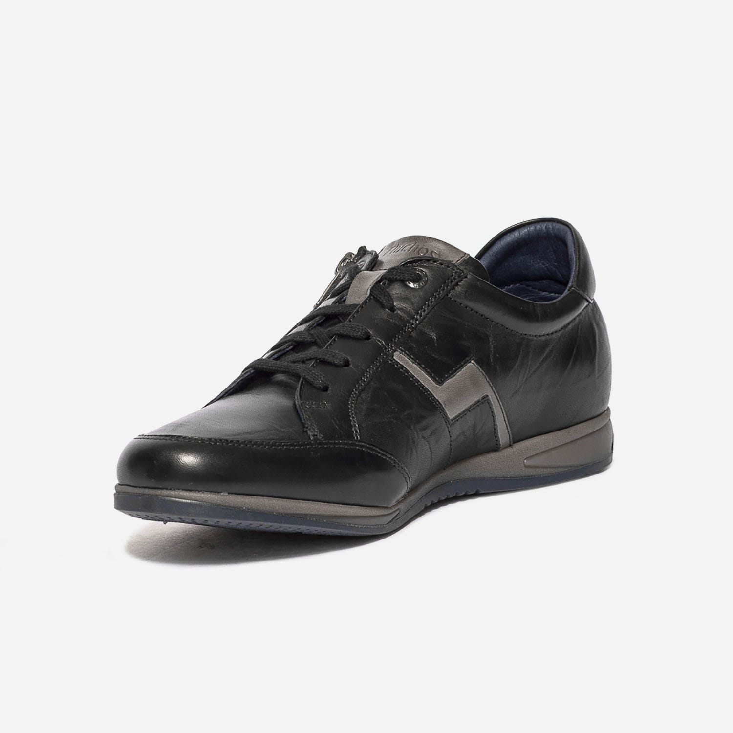 Tennis FLUCHOS noire en cuir