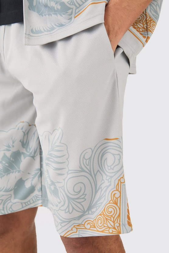Relaxed Long Length Mesh Printed Short