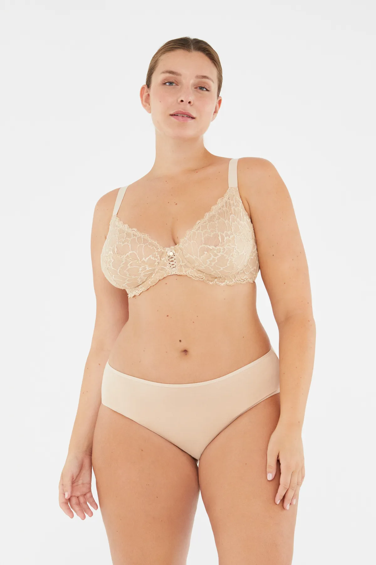 Dagi  Ten Poppy Lace BH mit detaillierten Cups