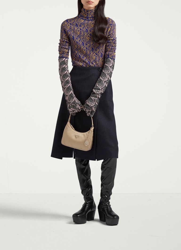 Sac bandoulière Prada Re-Edition 2005 en nylon avec détails en cuir