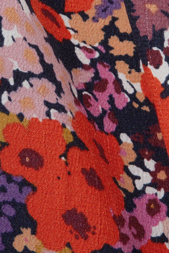 Florale Bluse mit V-Ausschnitt