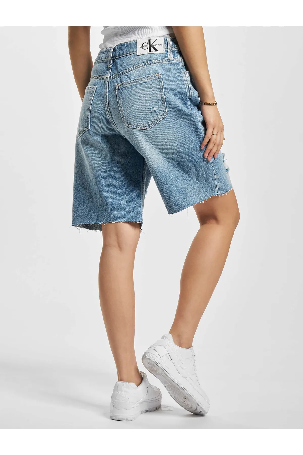 Calvin Klein  Damen Calvin Klein Jeans 90S Straight Shorts