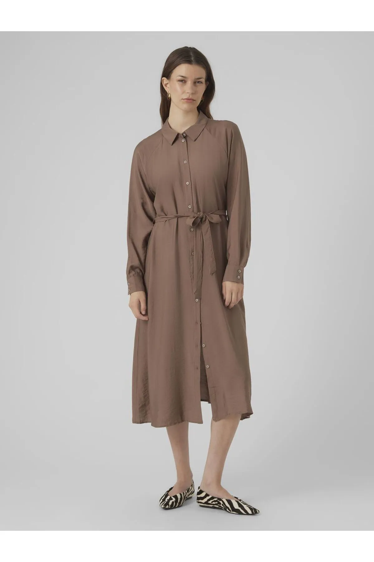 Vero Moda  Hemdblusenkleid VMDEBBY LS CALF SHIRT DRESS WVN GA NOOS
