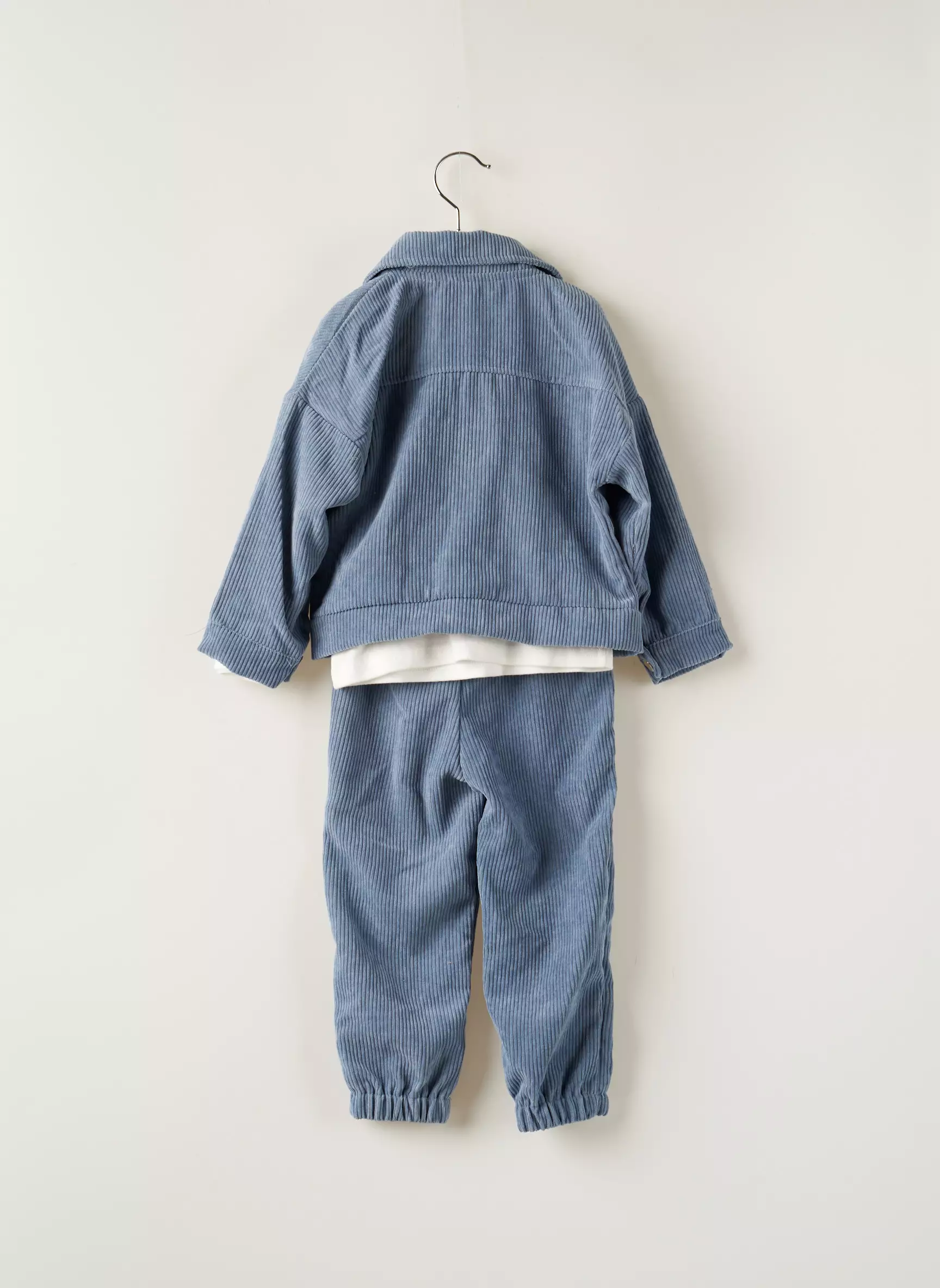 Chicaprie Ensembles Pantalon Enfant couleur bleu