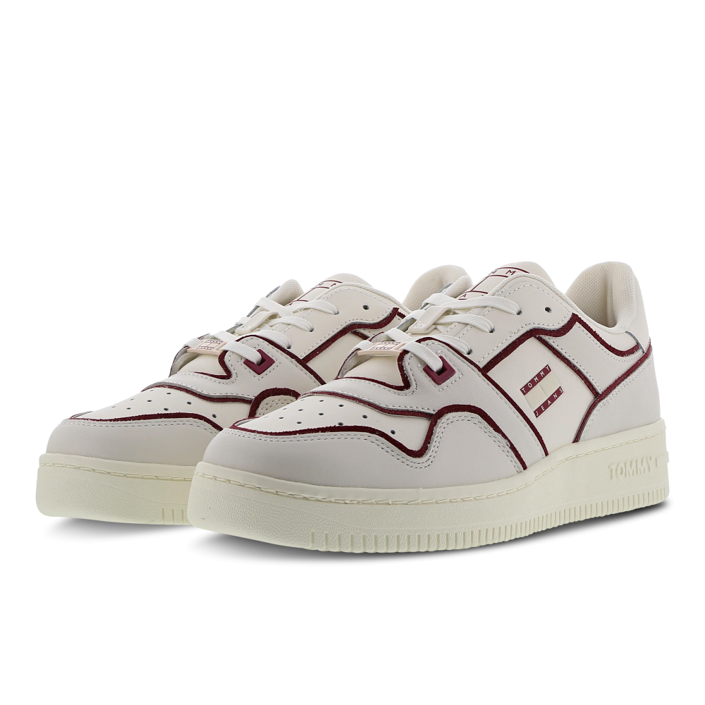 Tommy Hilfiger Basket Low EM0EM01332YBI / weiss