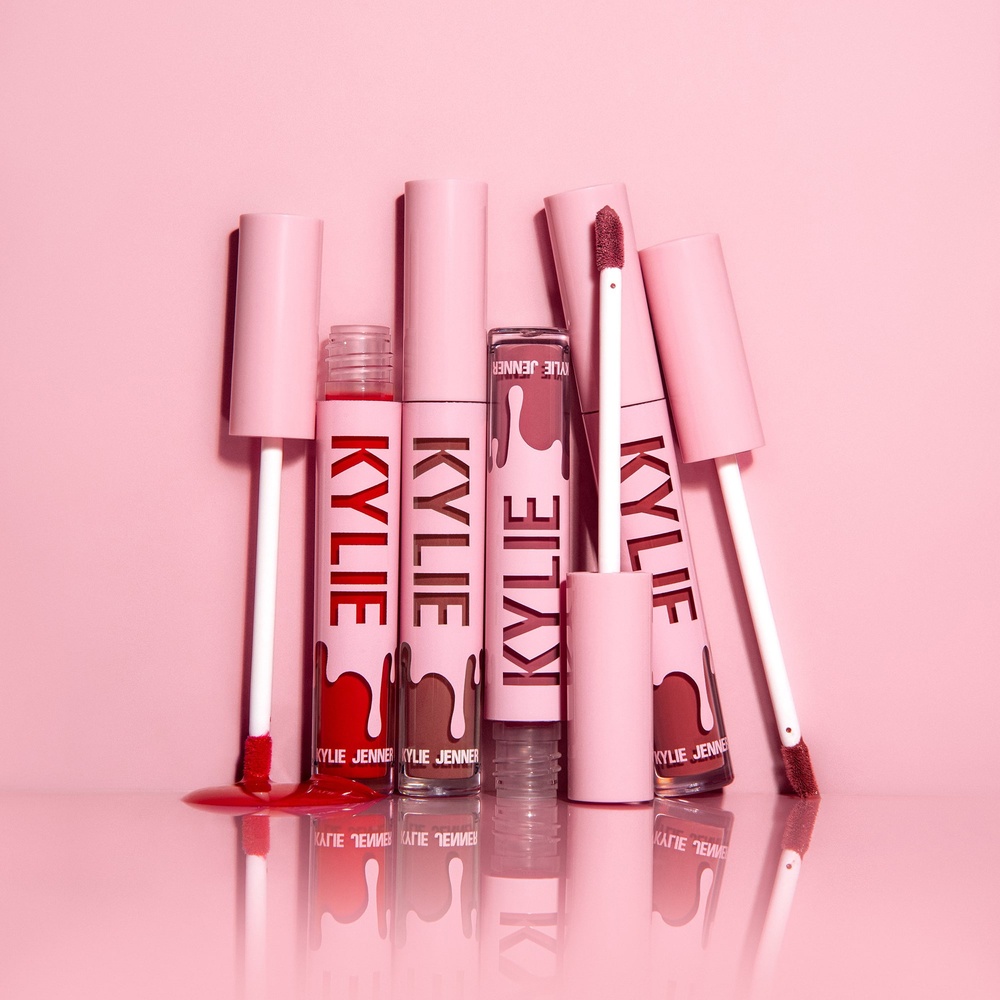 kylie by kylie jenner Lip Shine Lacquer Encre à lèvres