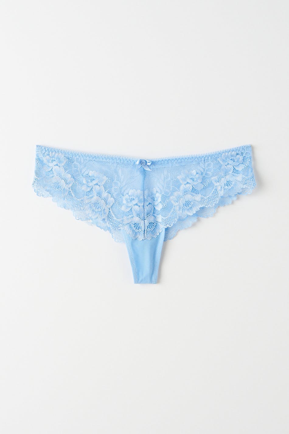 Lace string