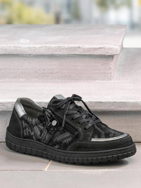 Schnürschuh
