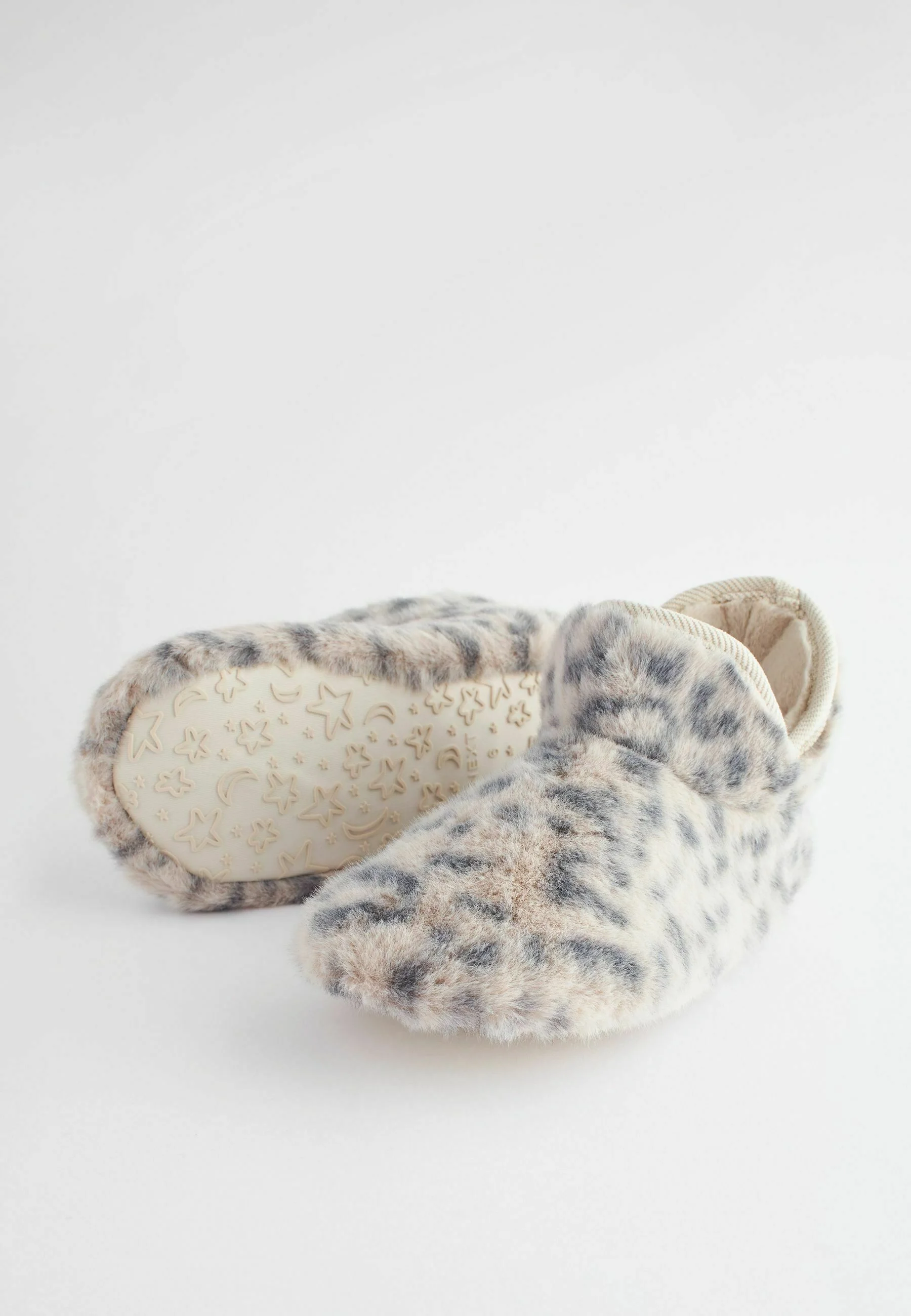 Siguiente ANIMAL PRINT - Pantuflas