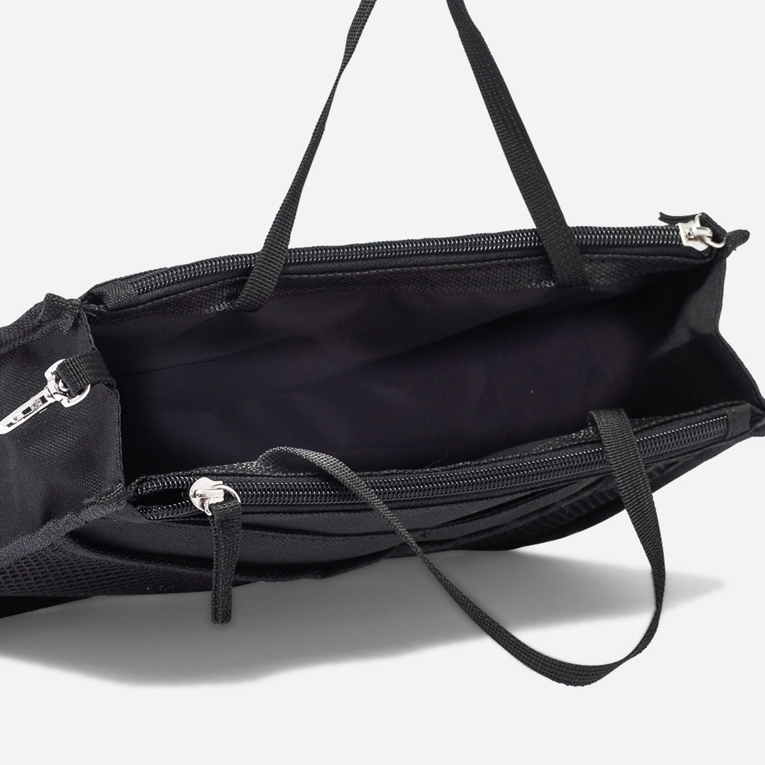 Trousse de toilette noire