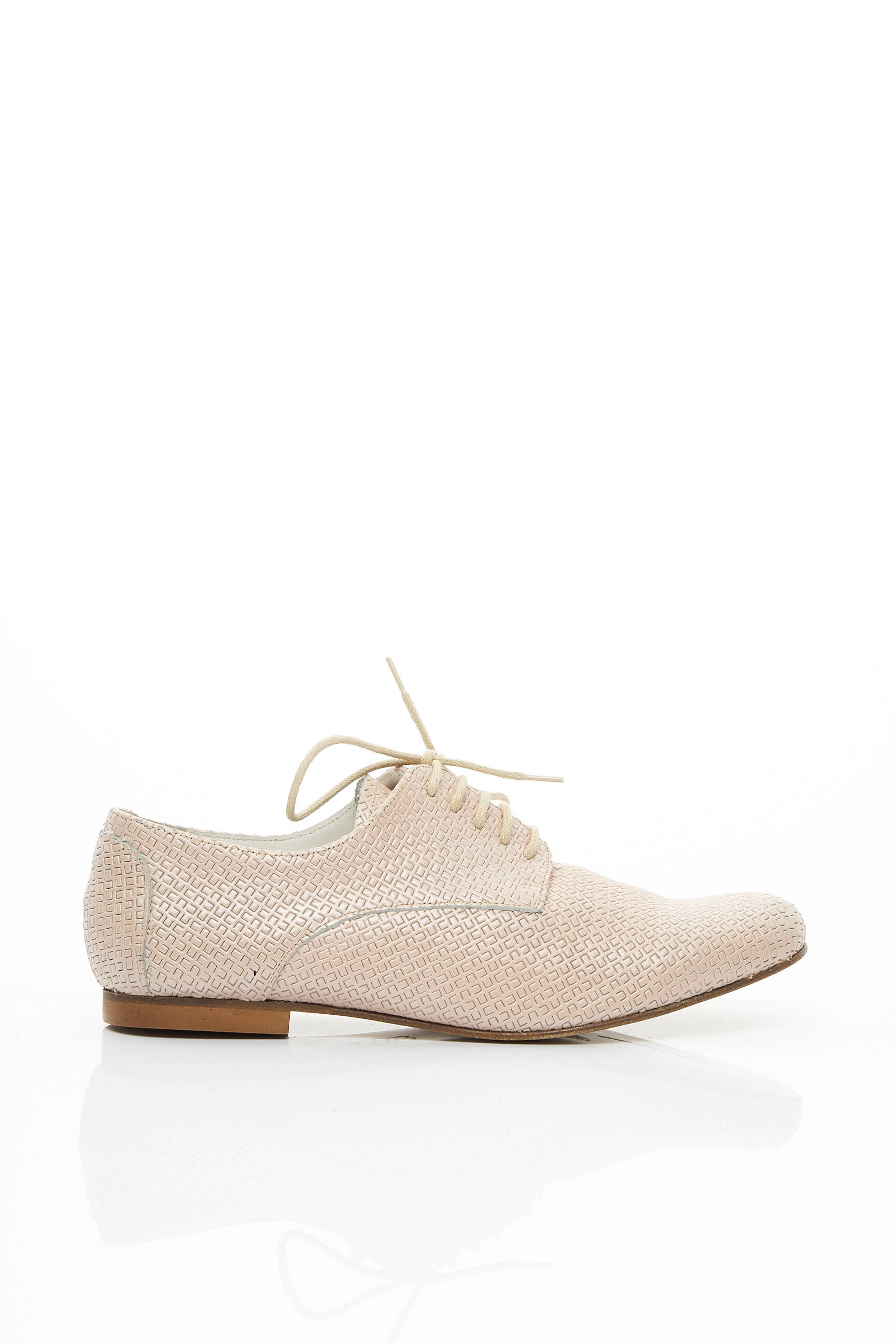 Elizabeth Stuart Derby Femme couleur rose