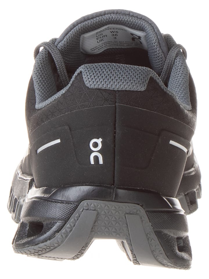 ON RUNNING Wanderschuhe 