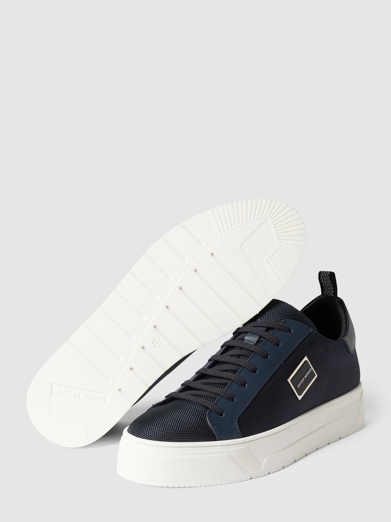 Sneaker mit Logo-Detail Modell 'New Metal' in marineblau