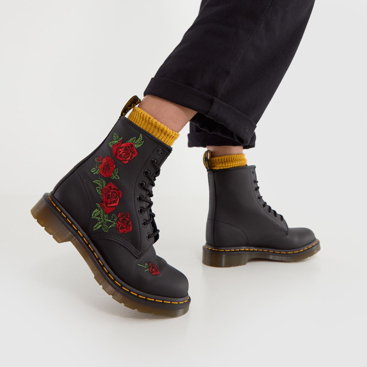 Dr Martens 1460 Vonda stövlar i svart och rött