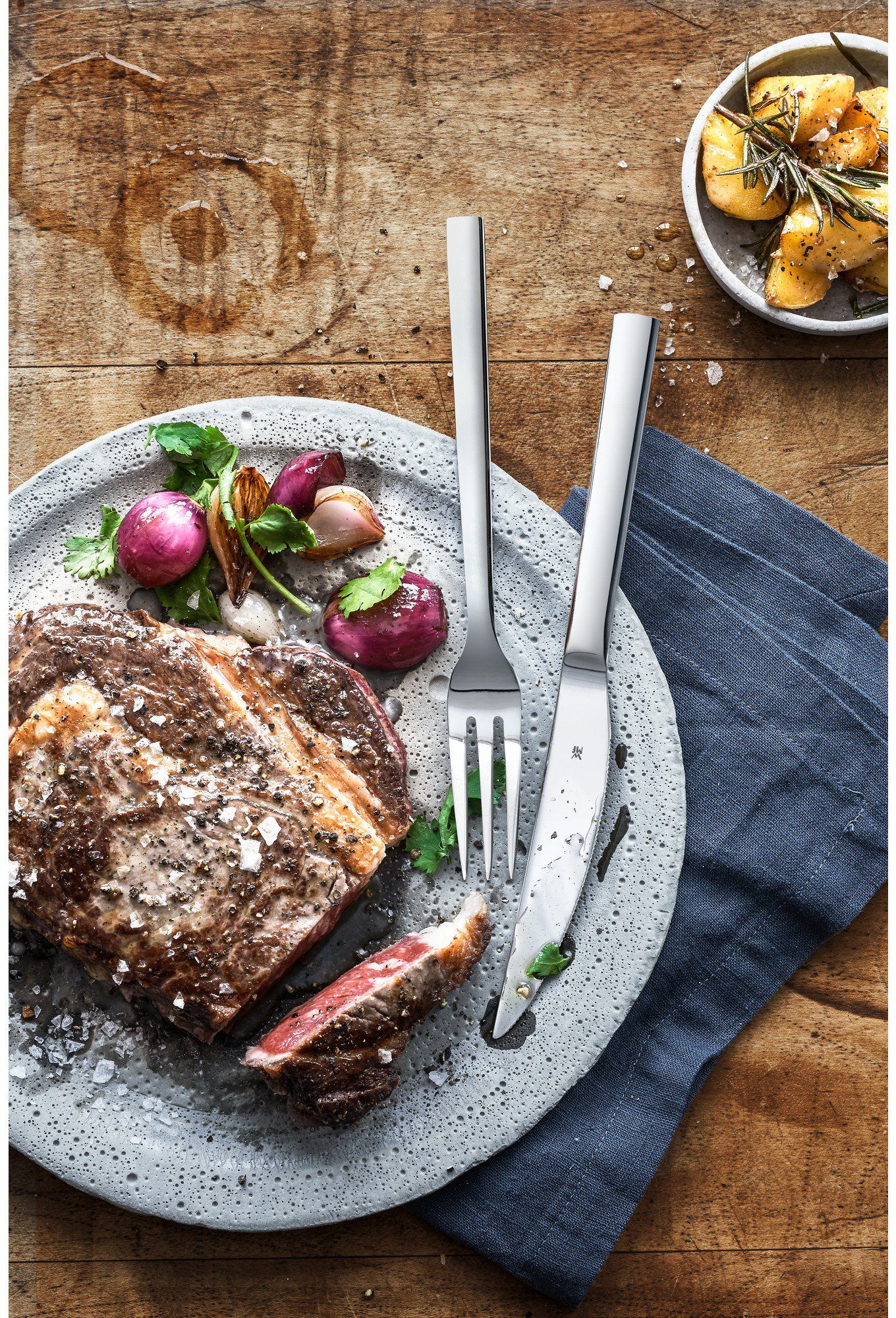 WMF Steakbesteck Nuova, Solide Monobloc Steakmesser