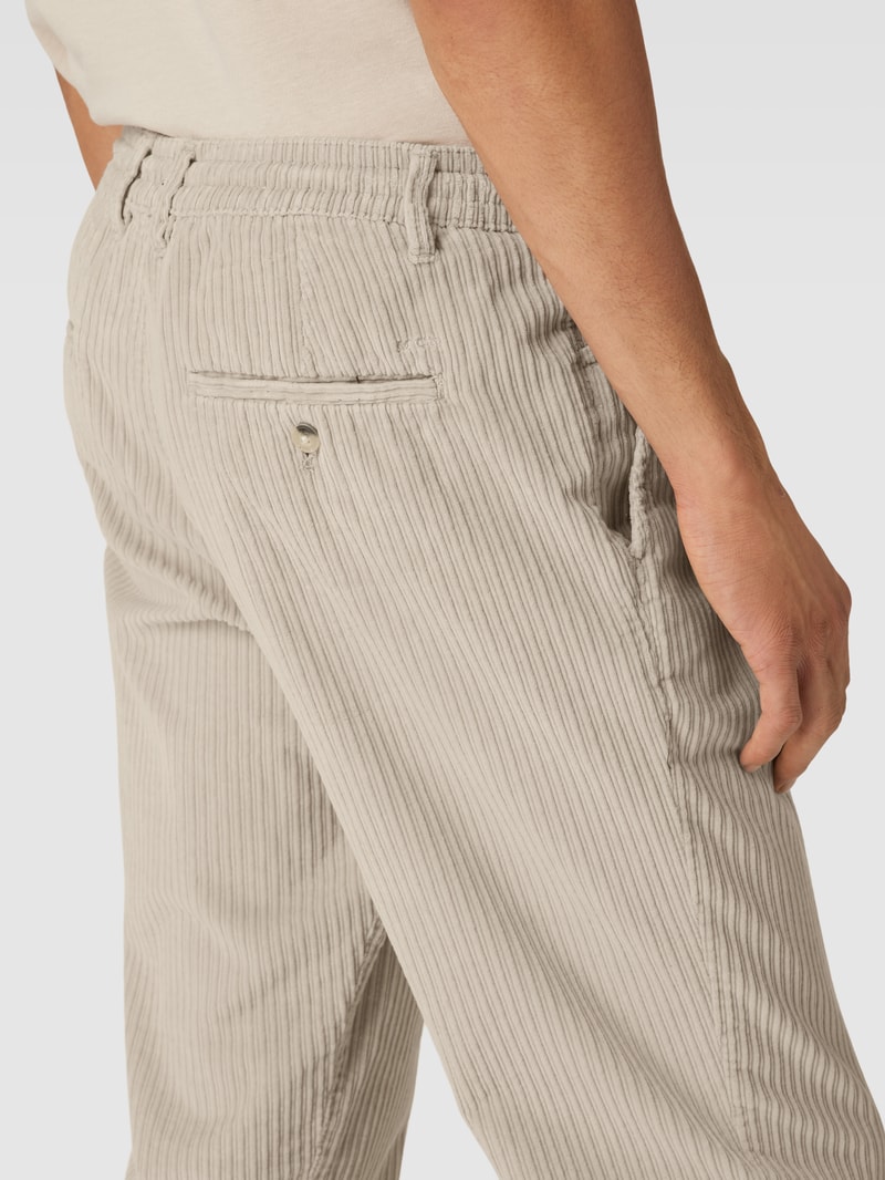 Cordhose aus reiner Baumwolle in ecru