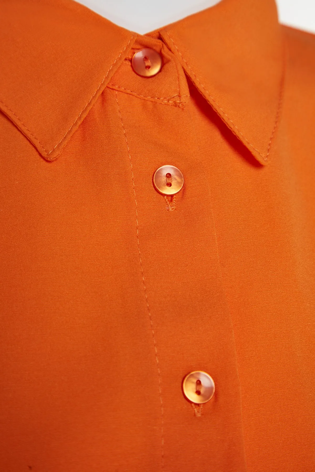 Trendyol Curve  Orangefarbenes Boyfriend-WebhemdTBBSS22GO0319