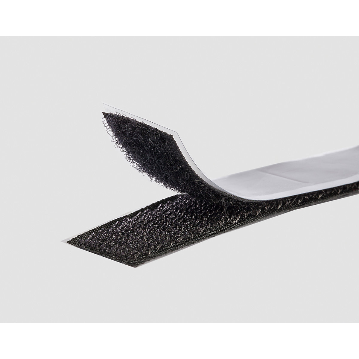 Klettband selbstklebend schwarz 20 mm x 2 m