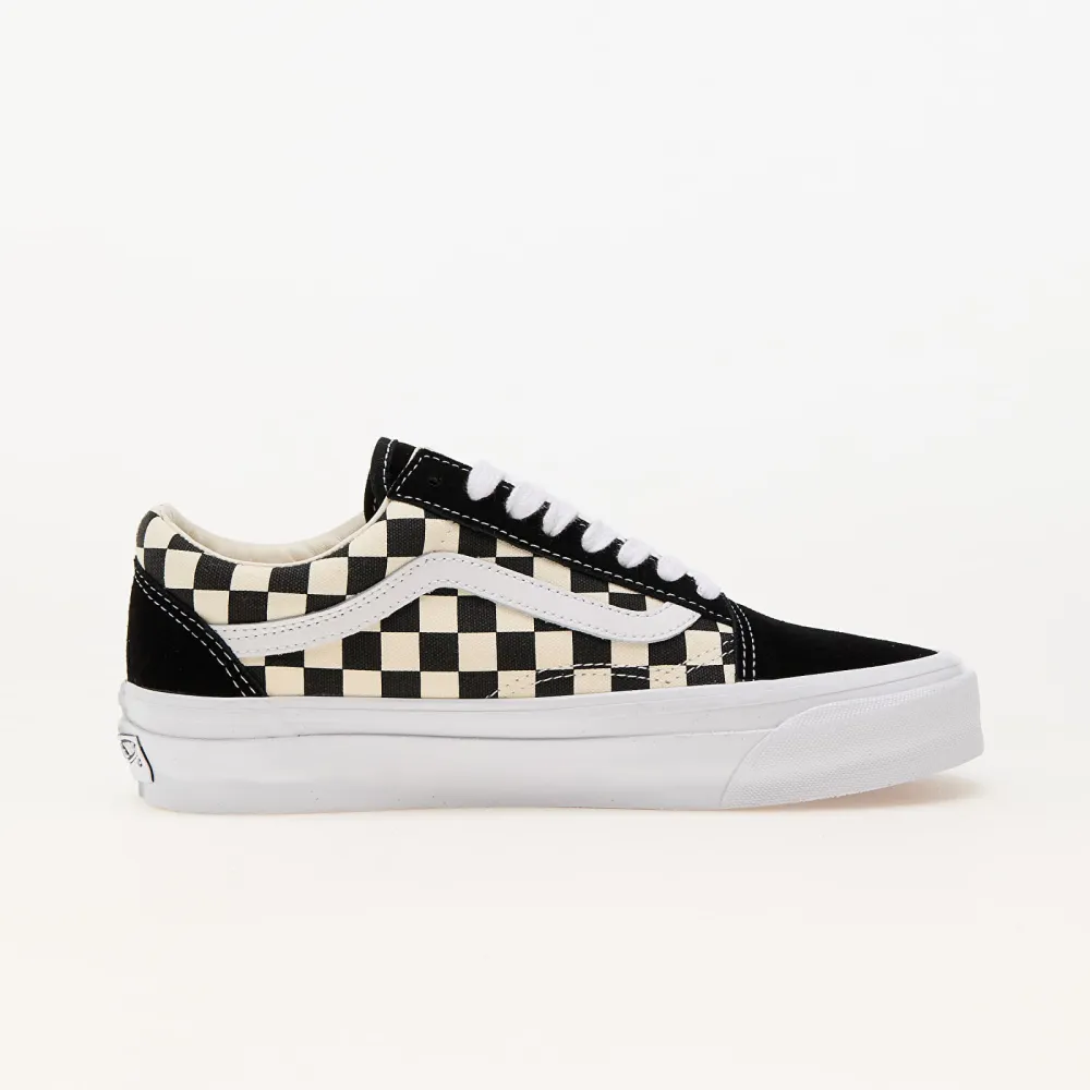 Vans Old Skool 36 VN000CQD2BO1 / schwarz