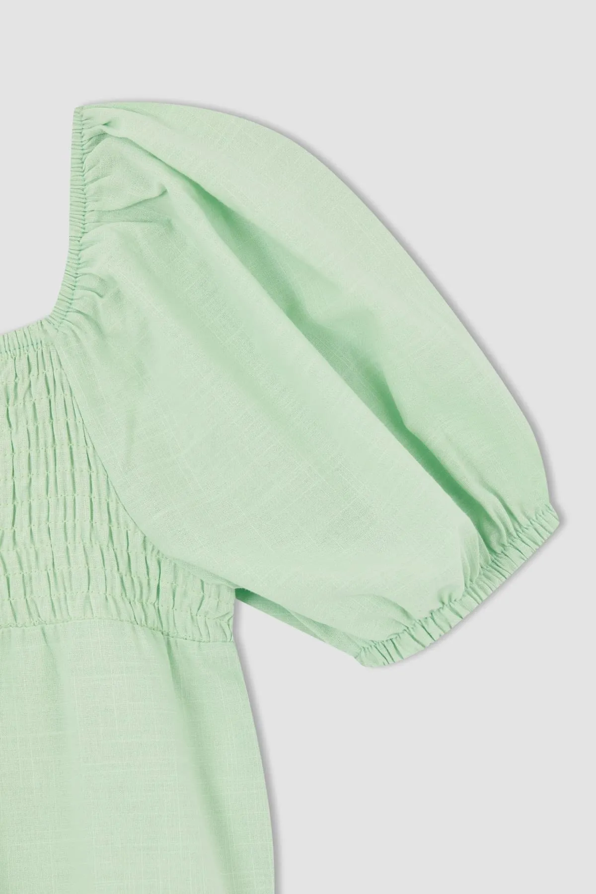 DeFacto  Mädchenkleid aus Gimped-Baumwollpopeline in entspannter Passform mit quadratischem Ausschnitt und kurzen Ärmeln
