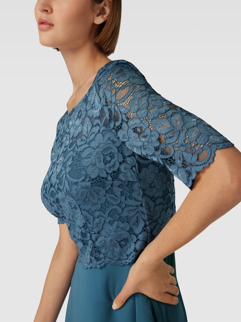 Cocktailkleid mit Spitzenbesatz in jeans