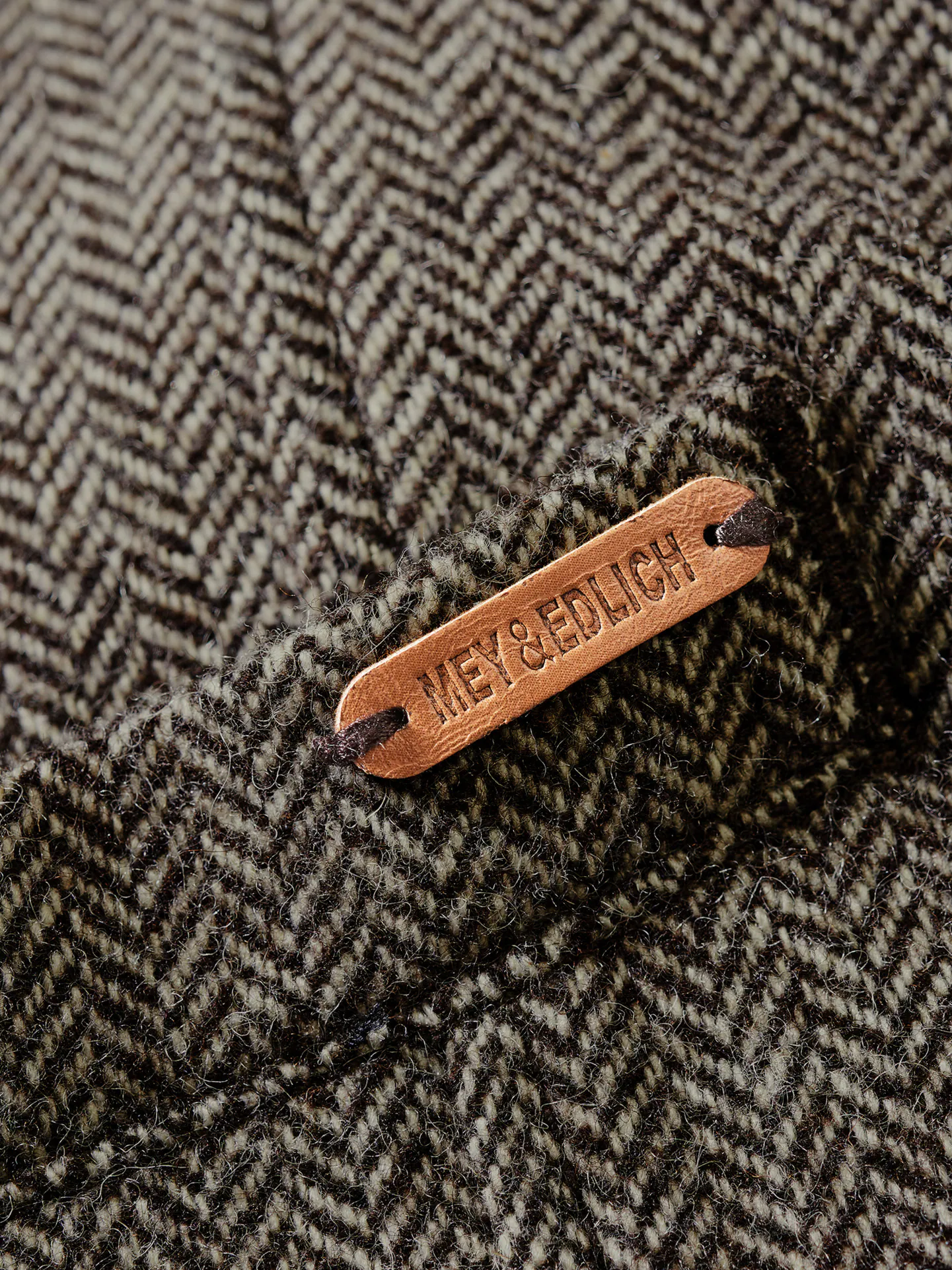 Saloon-Tweed-Weste