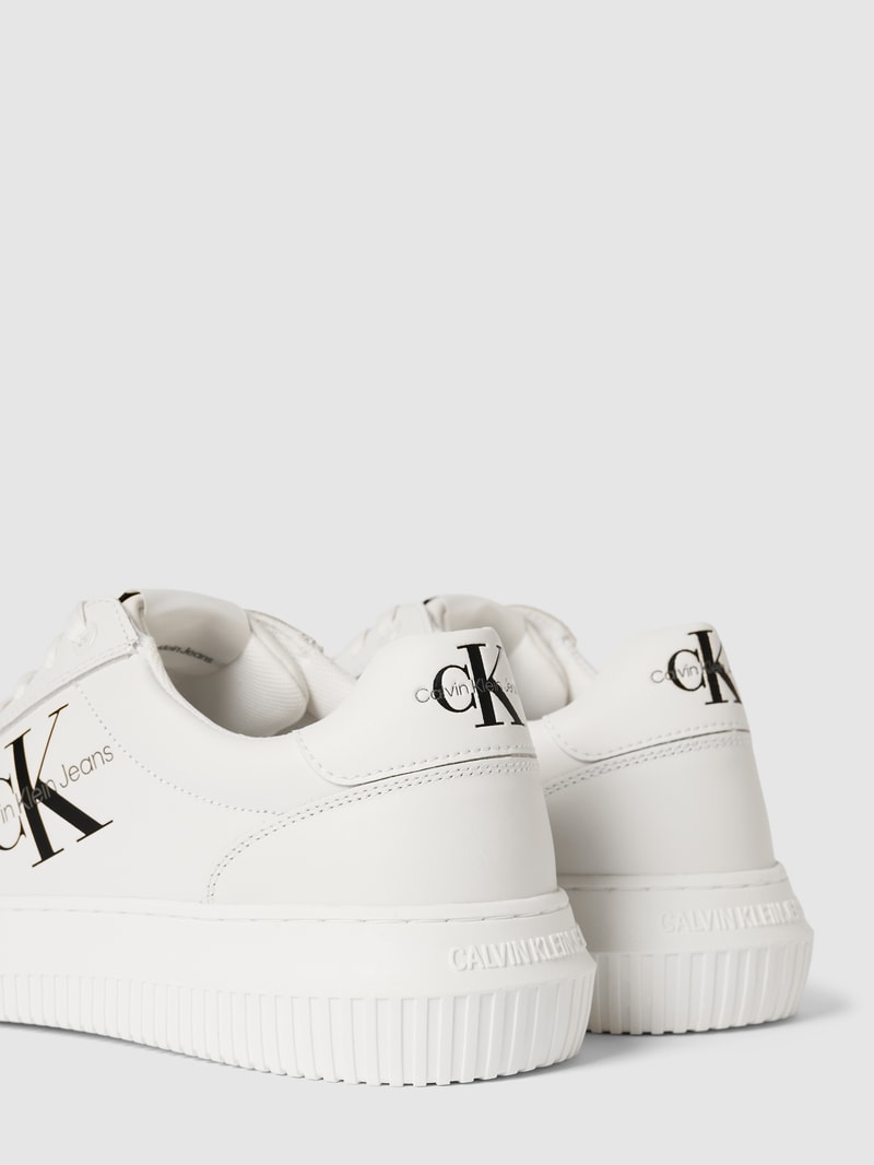 Sneaker mit Logo-Print Modell 'CHUNKY' in weiss