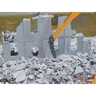 1:87/72 Rubble in the box - Plattenbau