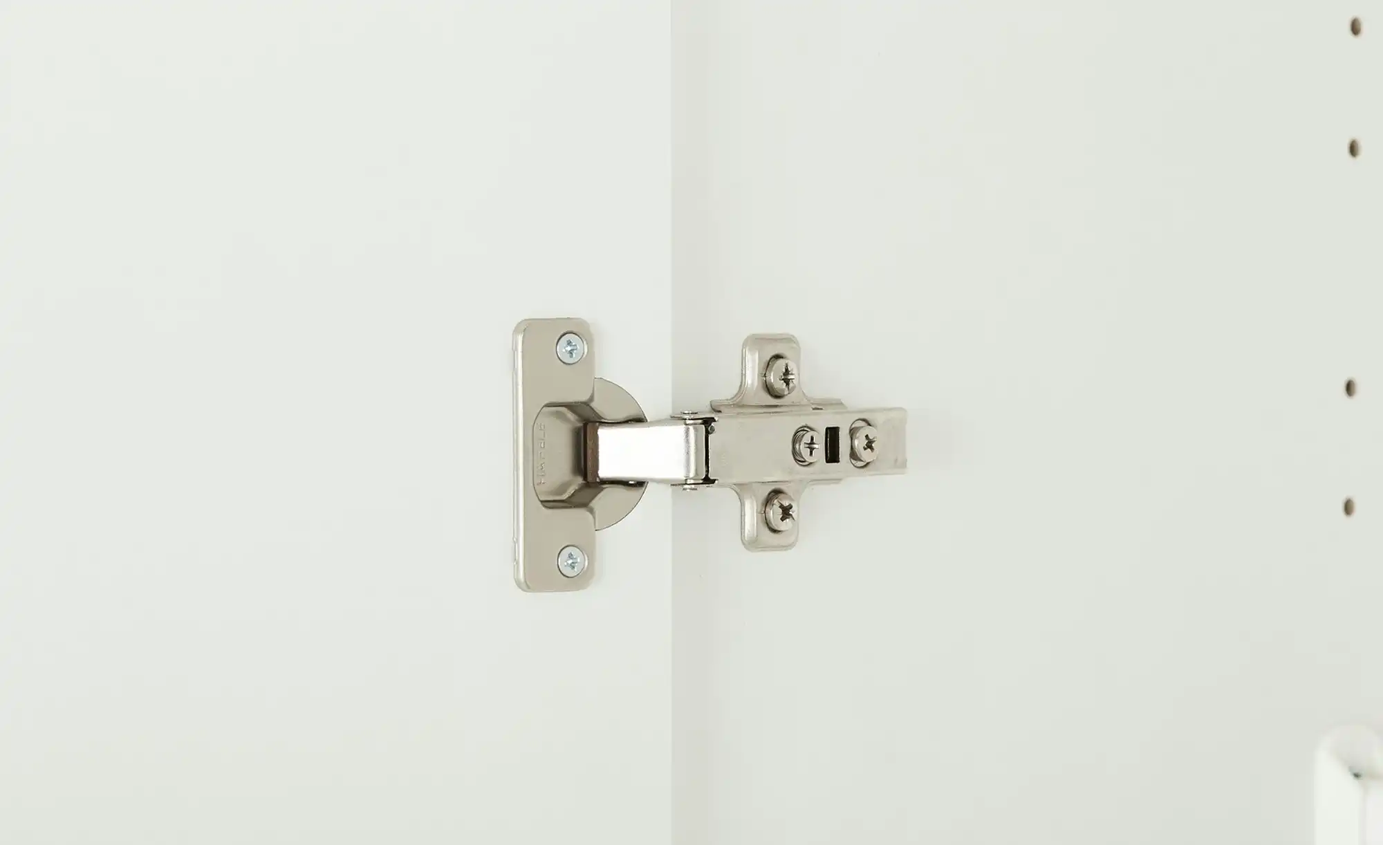 Kleiderschrank