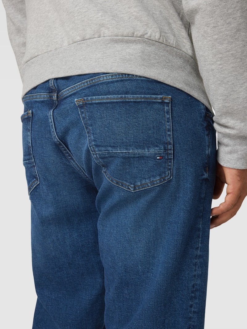 PLUS SIZE Jeans im 5-Pocket-Design Modell 'MADISON' in hellblau