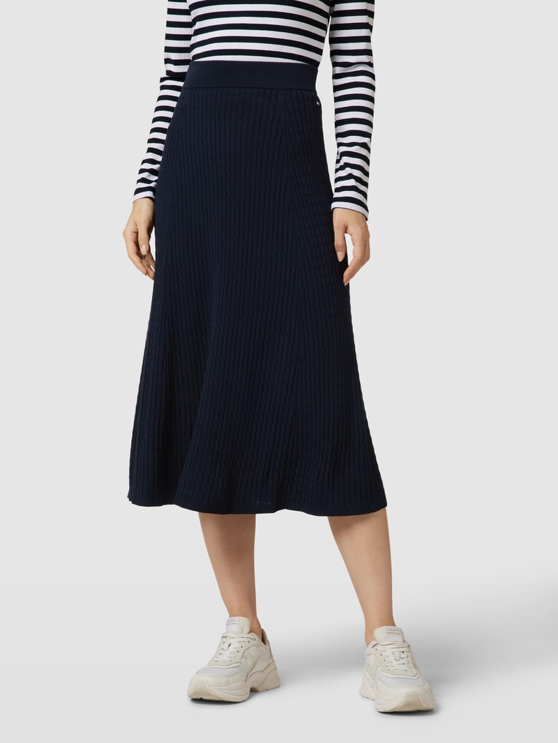 Strickrock mit elastischem Bund in marineblau